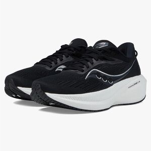 Black Women’s Saucony Triumph 21 Running Shoe